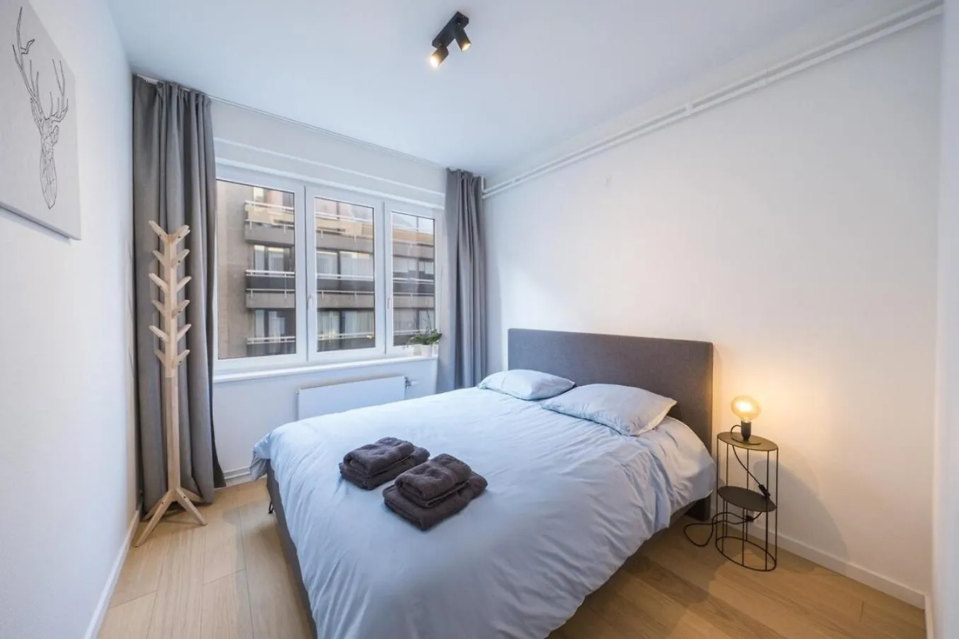 Amandine - Luxury 3 Bedrooms Apartment With Free Parking Ostend 0*,  Belgium