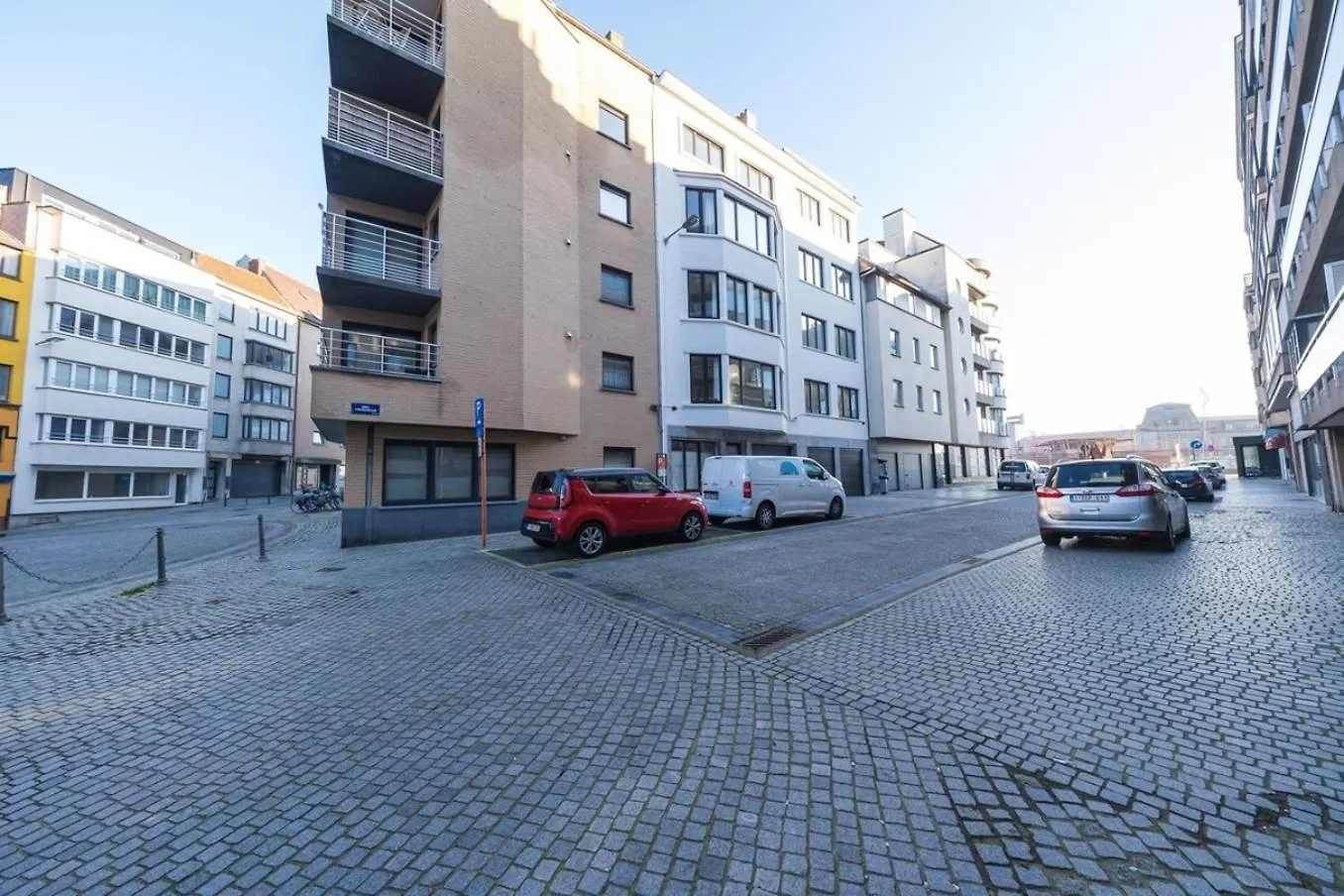 Amandine - Luxury 3 Bedrooms Apartment With Free Parking Ostend Belgium
